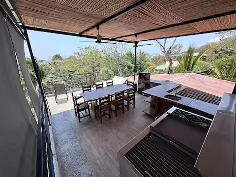 Sunset - Stunning Poolside Apartment Samara